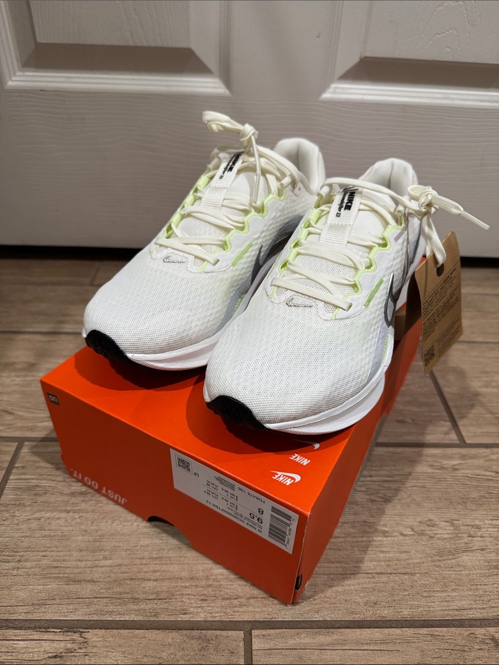 Nike Women Downshifter 13 (Size: 9.5)